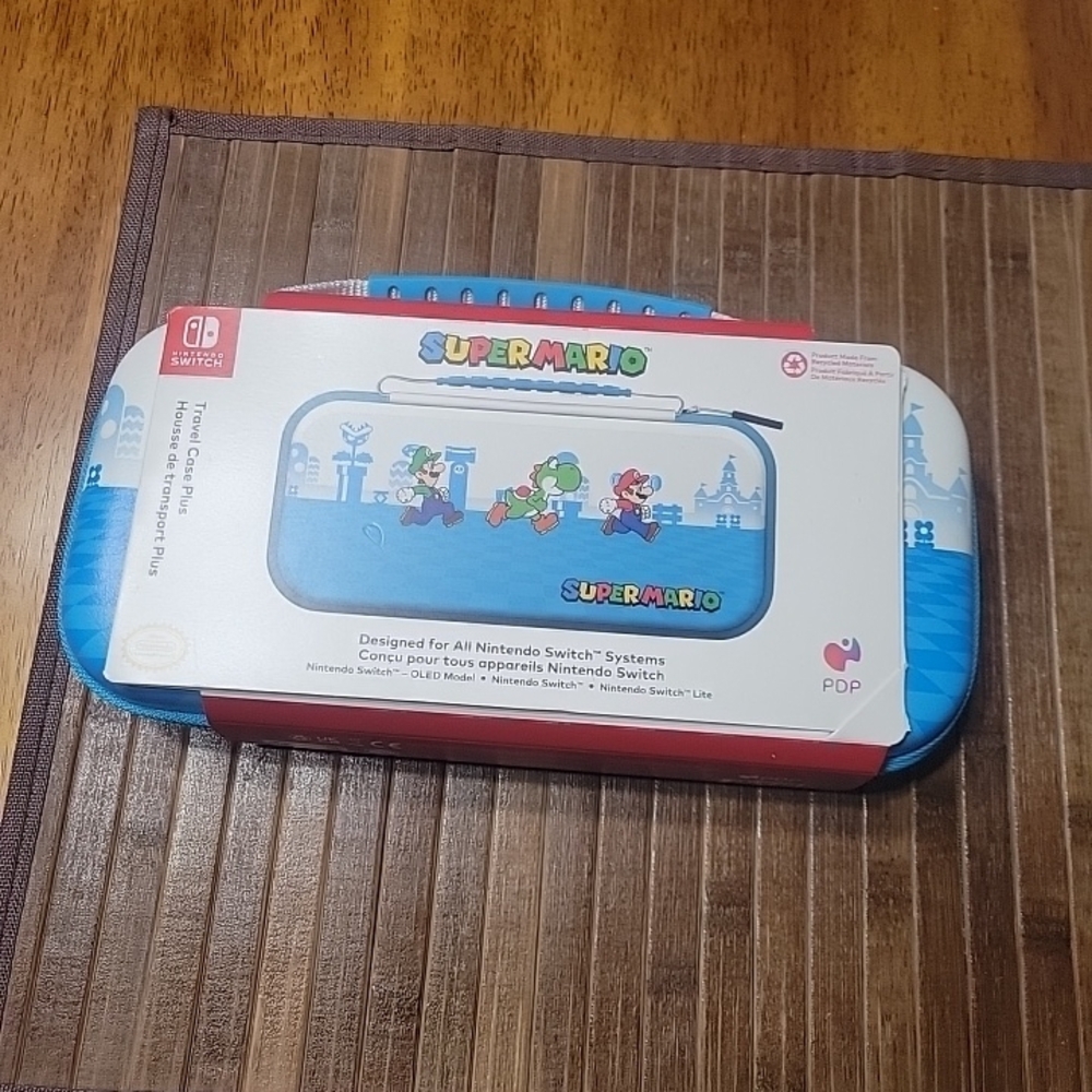 Nintendo Switch Super Mario Travel Case Plus